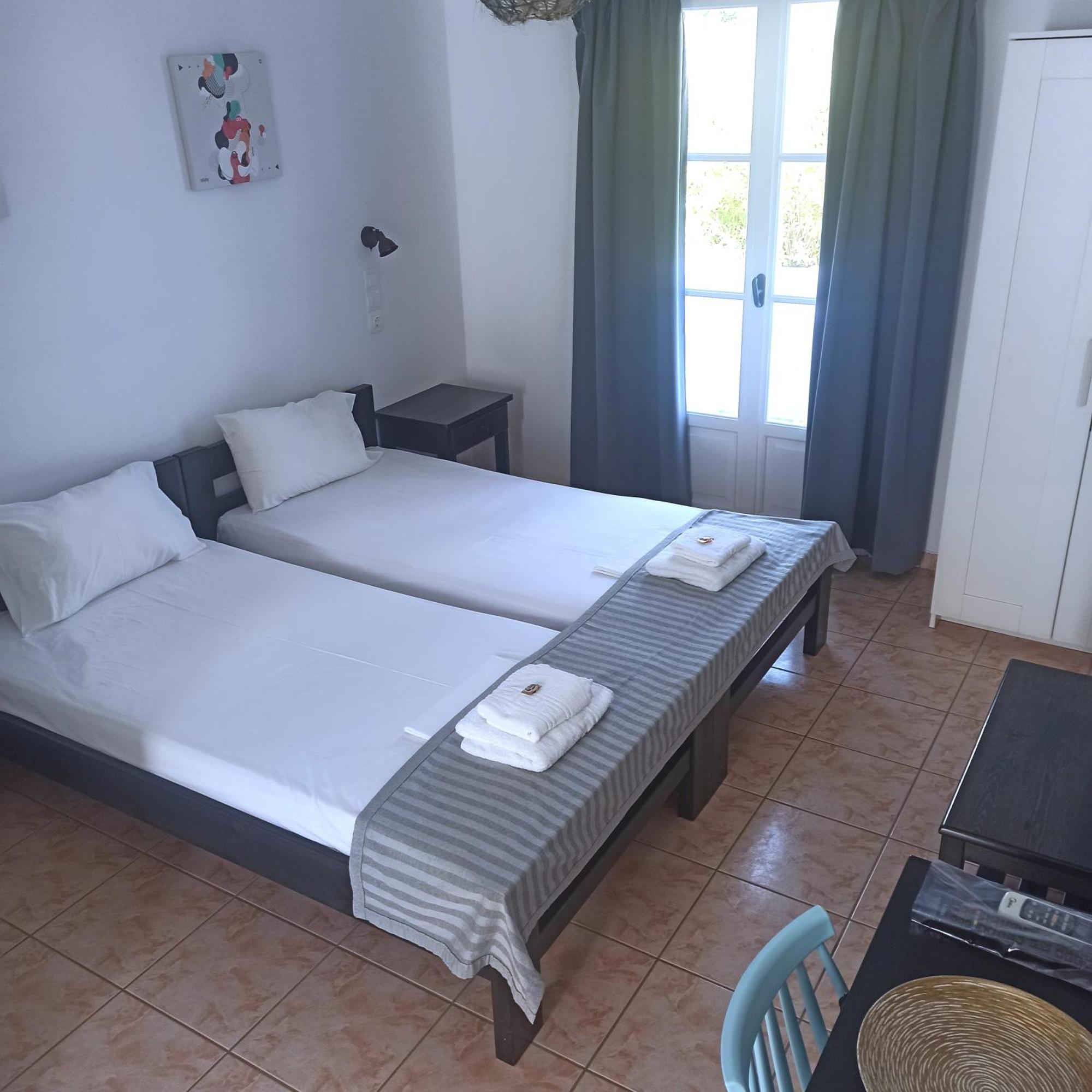 Isalos Paros Náousa Exterior photo